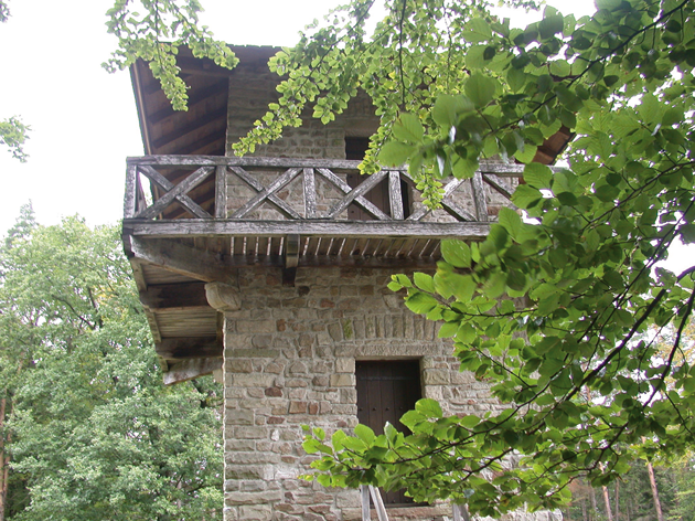 Wachturm vom Limes im Naturpark schwäbisch-fränkischer Wald